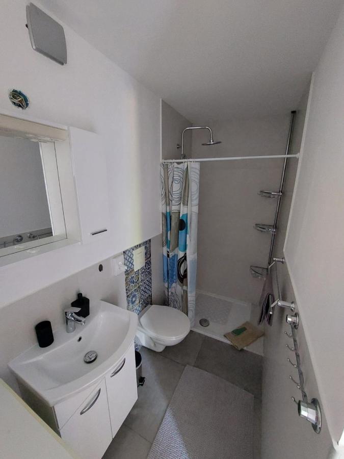 Apartman Sunset Plomin Exterior foto