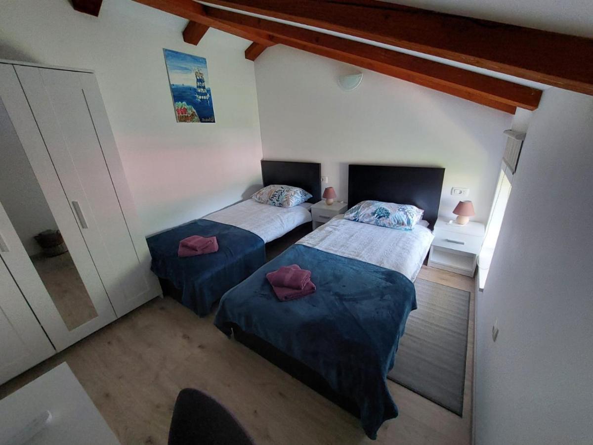 Apartman Sunset Plomin Exterior foto