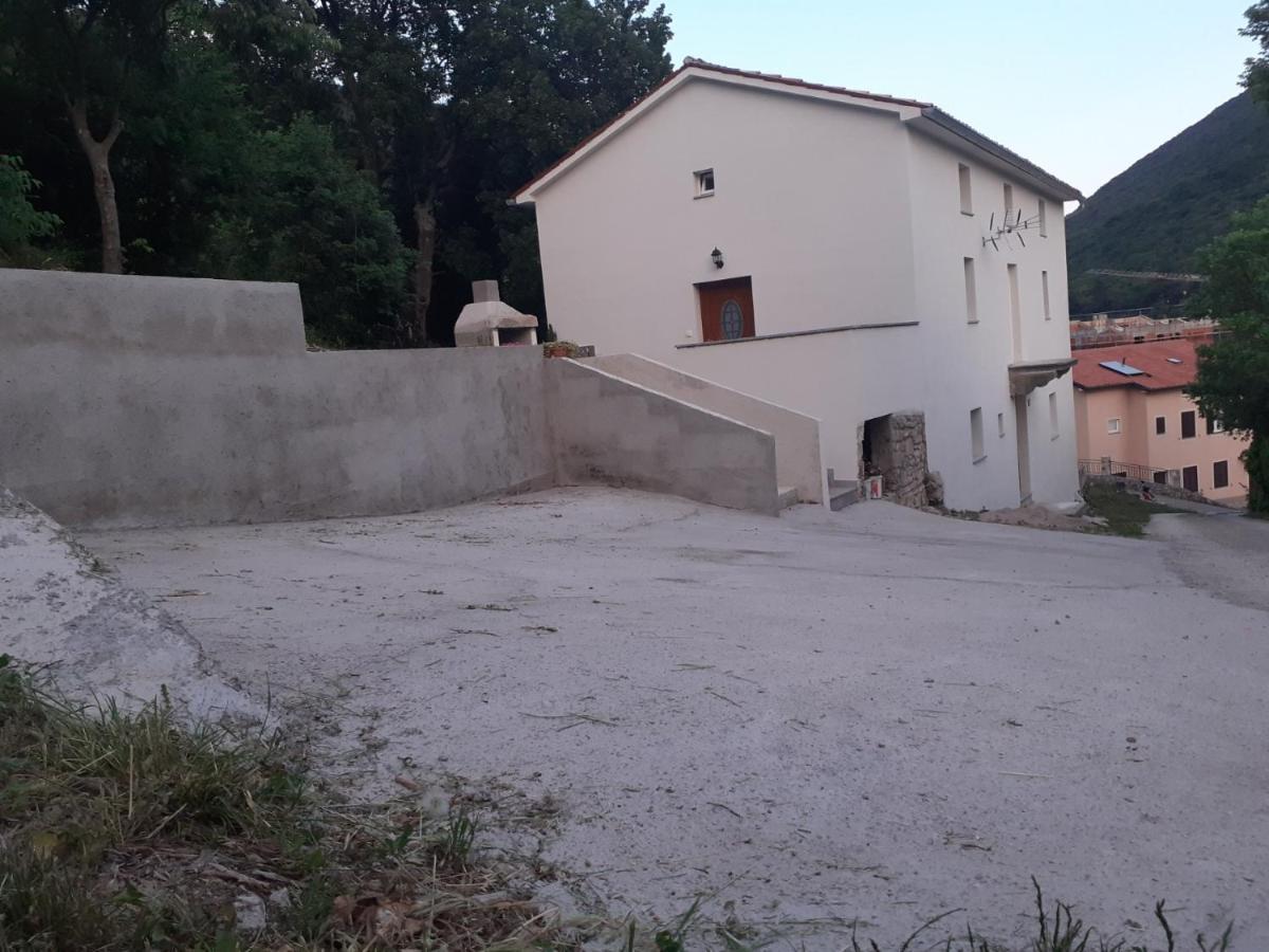 Apartman Sunset Plomin Exterior foto